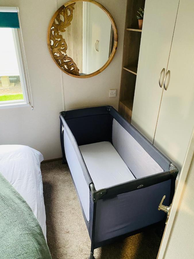 The Sanctuary Holiday Home - Escape The Ordinary Knaresborough Zewnętrze zdjęcie