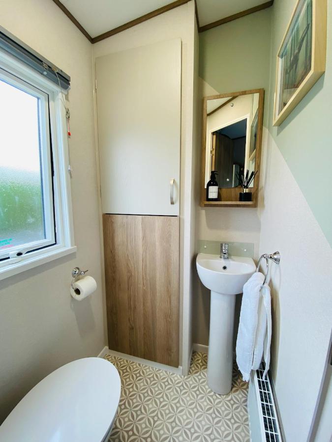 The Sanctuary Holiday Home - Escape The Ordinary Knaresborough Zewnętrze zdjęcie